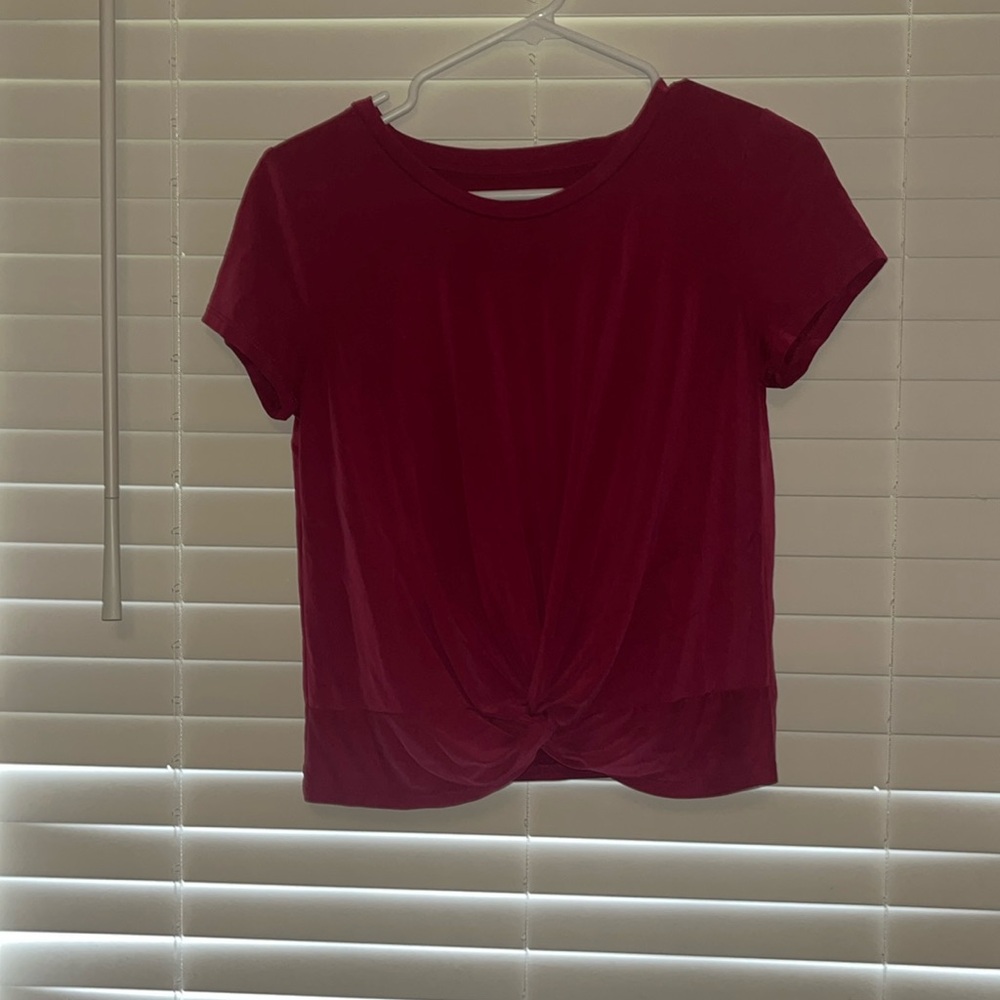 Pink crop top with knot at the front